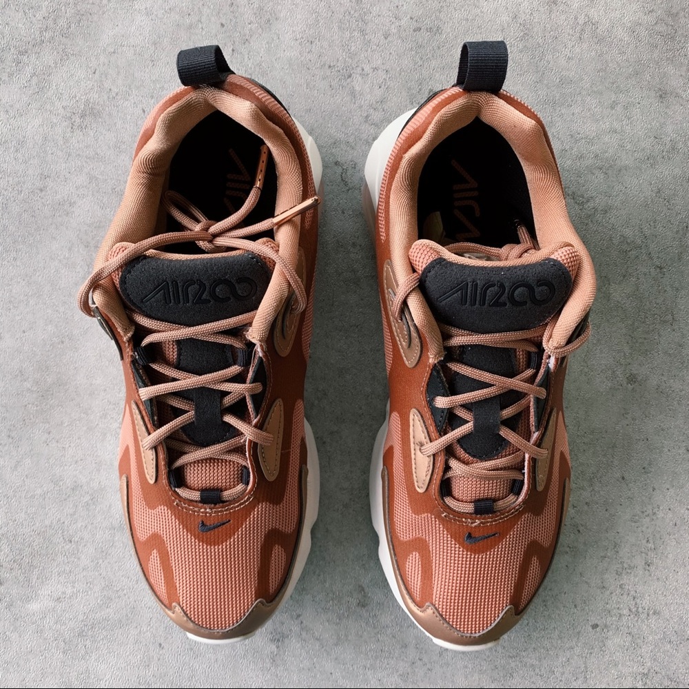 Nike Air Max 200 - Picture 3 of 8